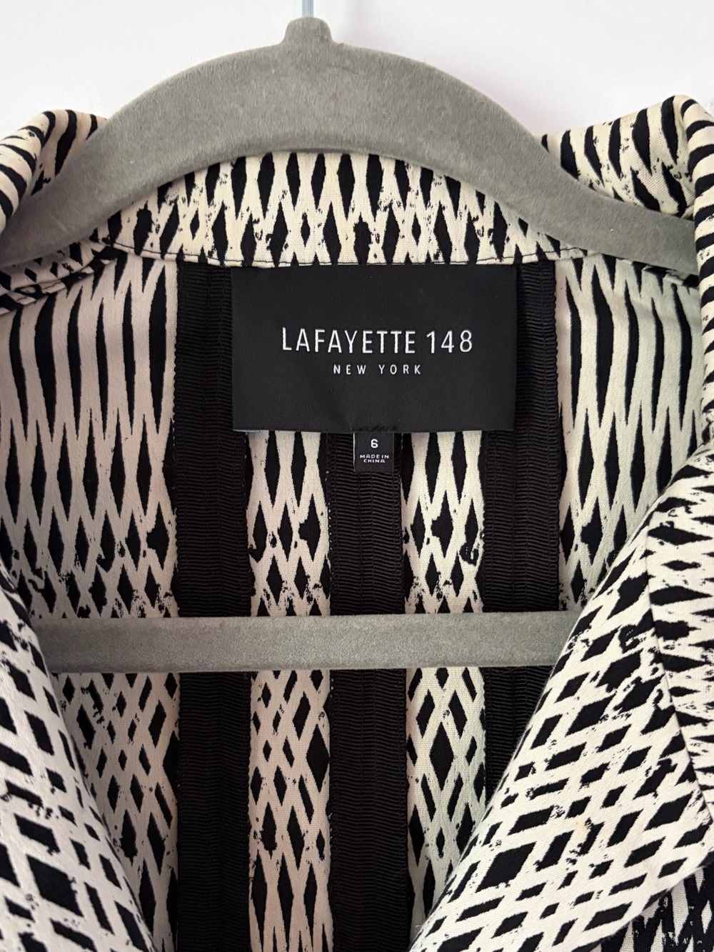 Lafayette 148 Blazer coat geometric business snap button size 4 preppy - Picture 2 of 8
